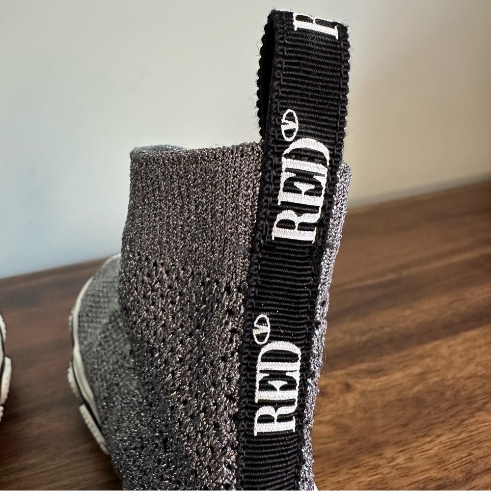 Red(V) women’s Gray Knit High-Top Sneakers size 6. FREE GIFT WITH THIS PURCHASE. - Picture 6 of 10
